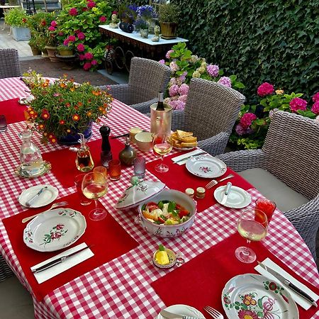 B&B Huyze Elimonica Oostende Eksteriør bilde