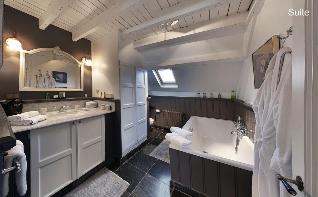 B&B Huyze Elimonica Oostende Rom bilde